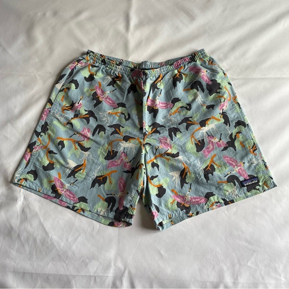 Patagonia Men's Swim Trunks with Colorful Bird Print - Picture 1 of 8
